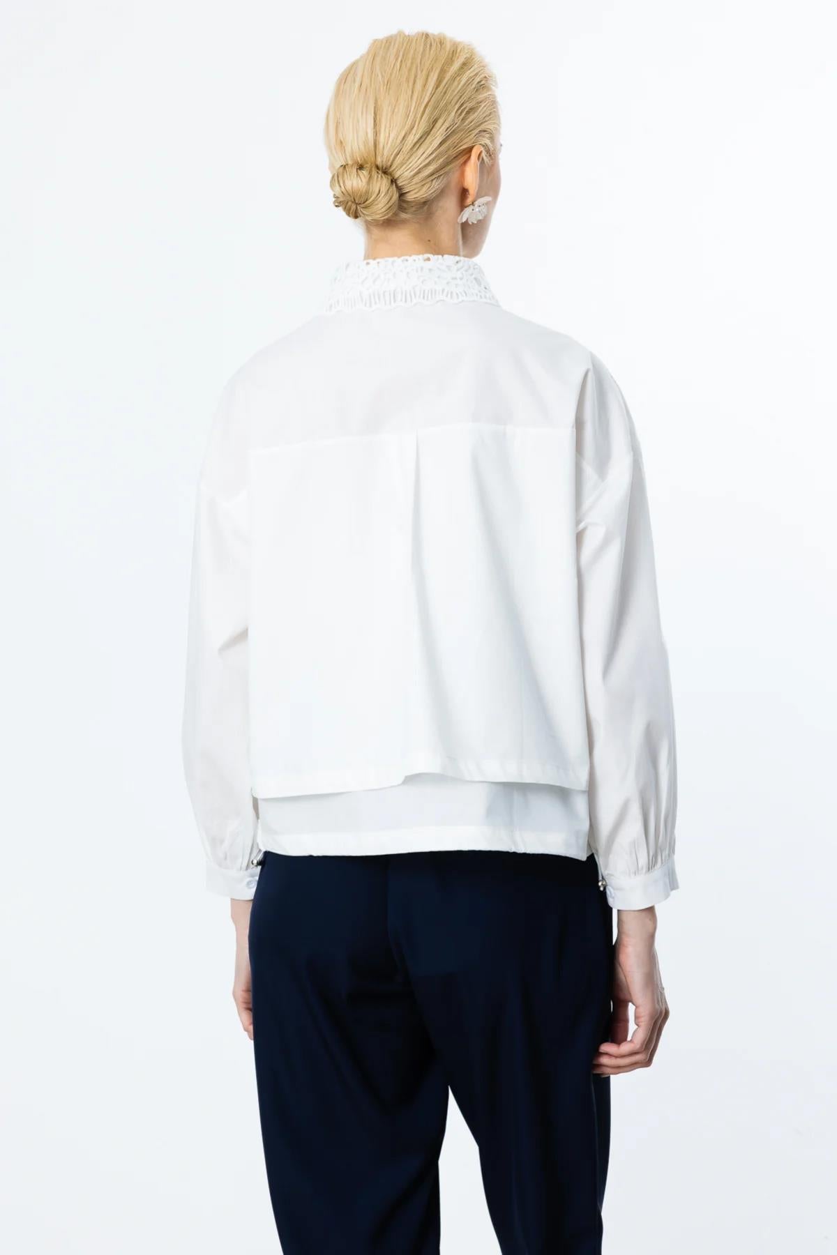Long Sleeve Cotton Shirt with Lace Collar and Front