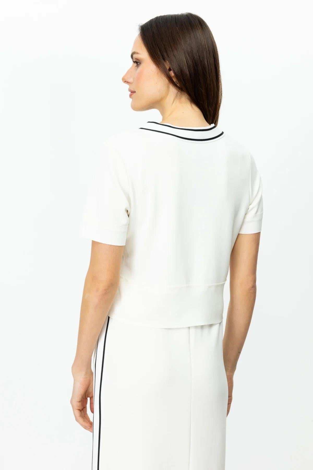 Pocket Detailed Ribbed Short Sleeve Blouse