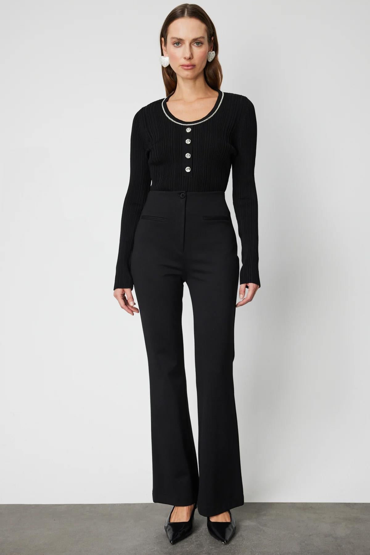 Yüksel Bel Cep Detaylı Pantolon