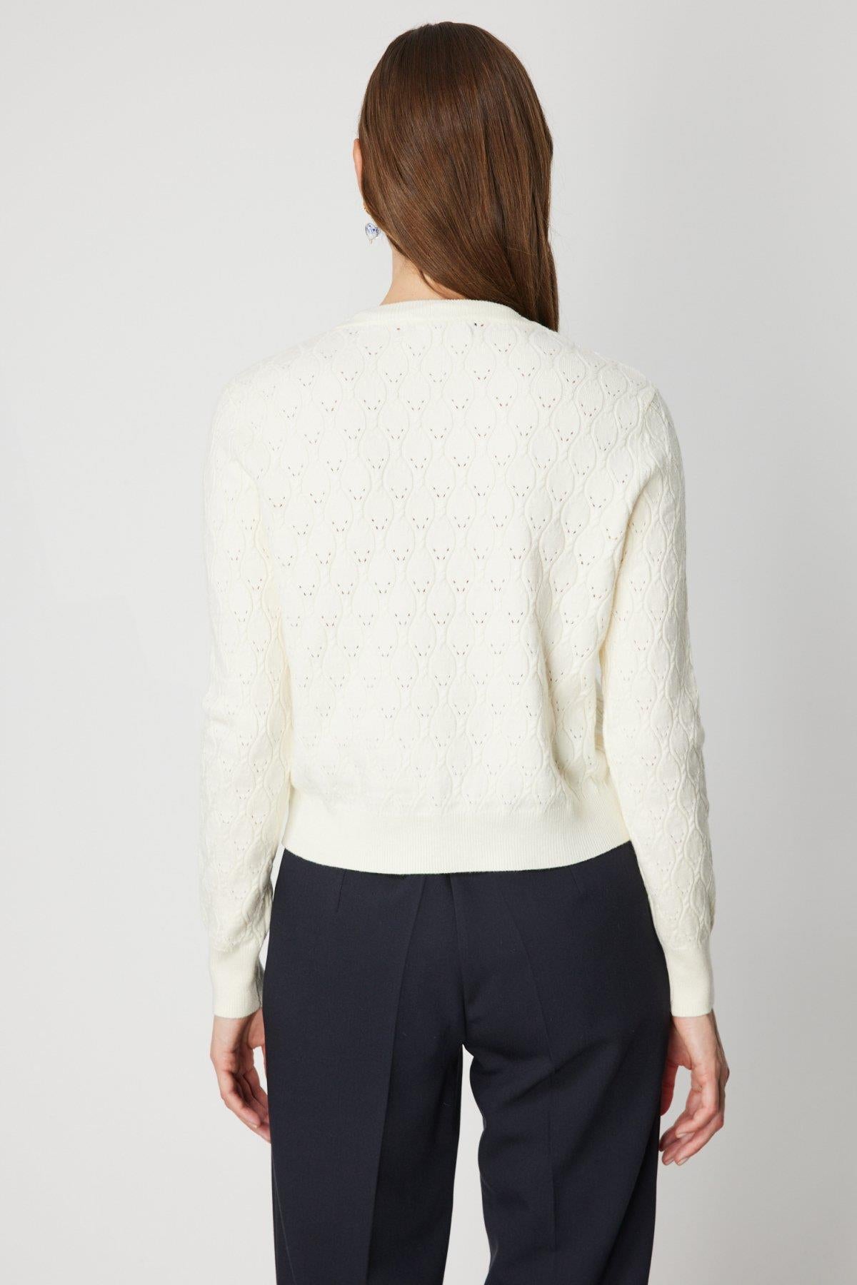 Süs Düğmeli Desenli Triko Kazak