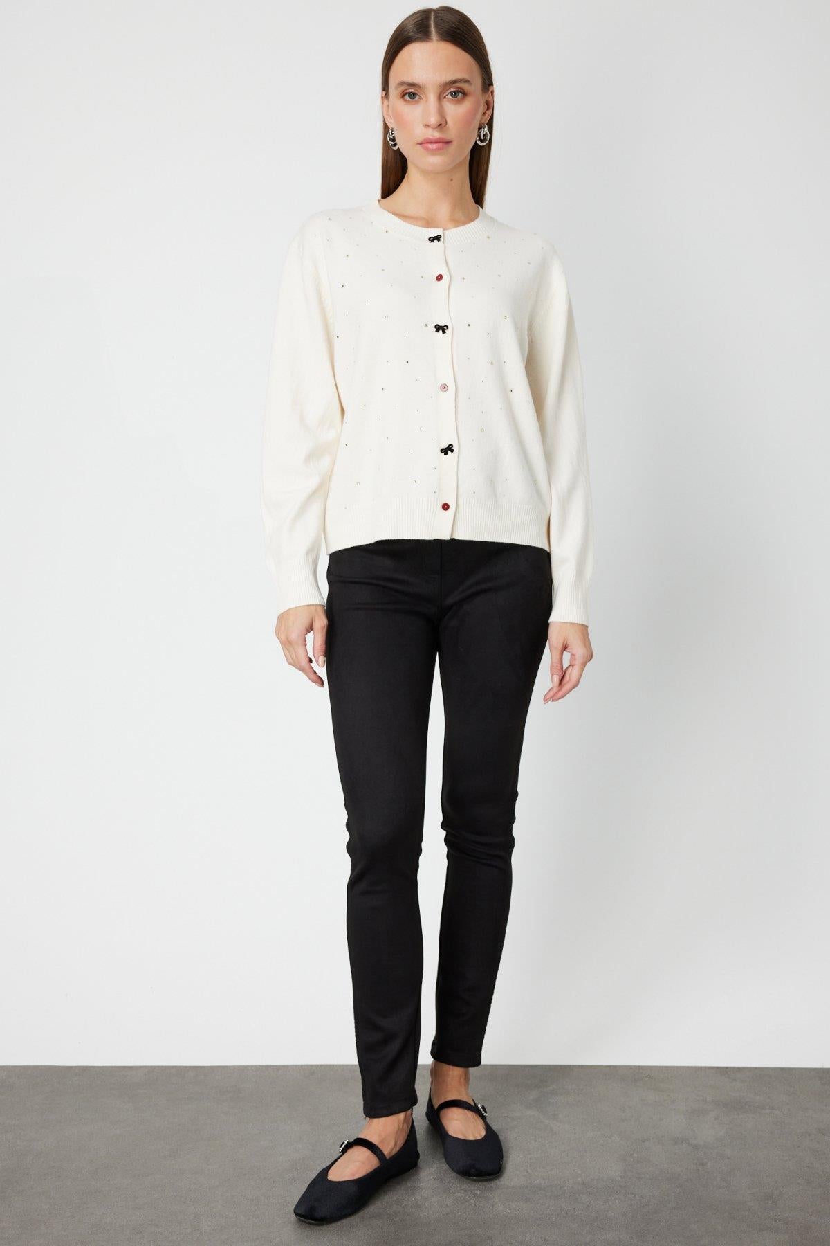 Taş Detaylı Sıfır Yaka Triko Hırka