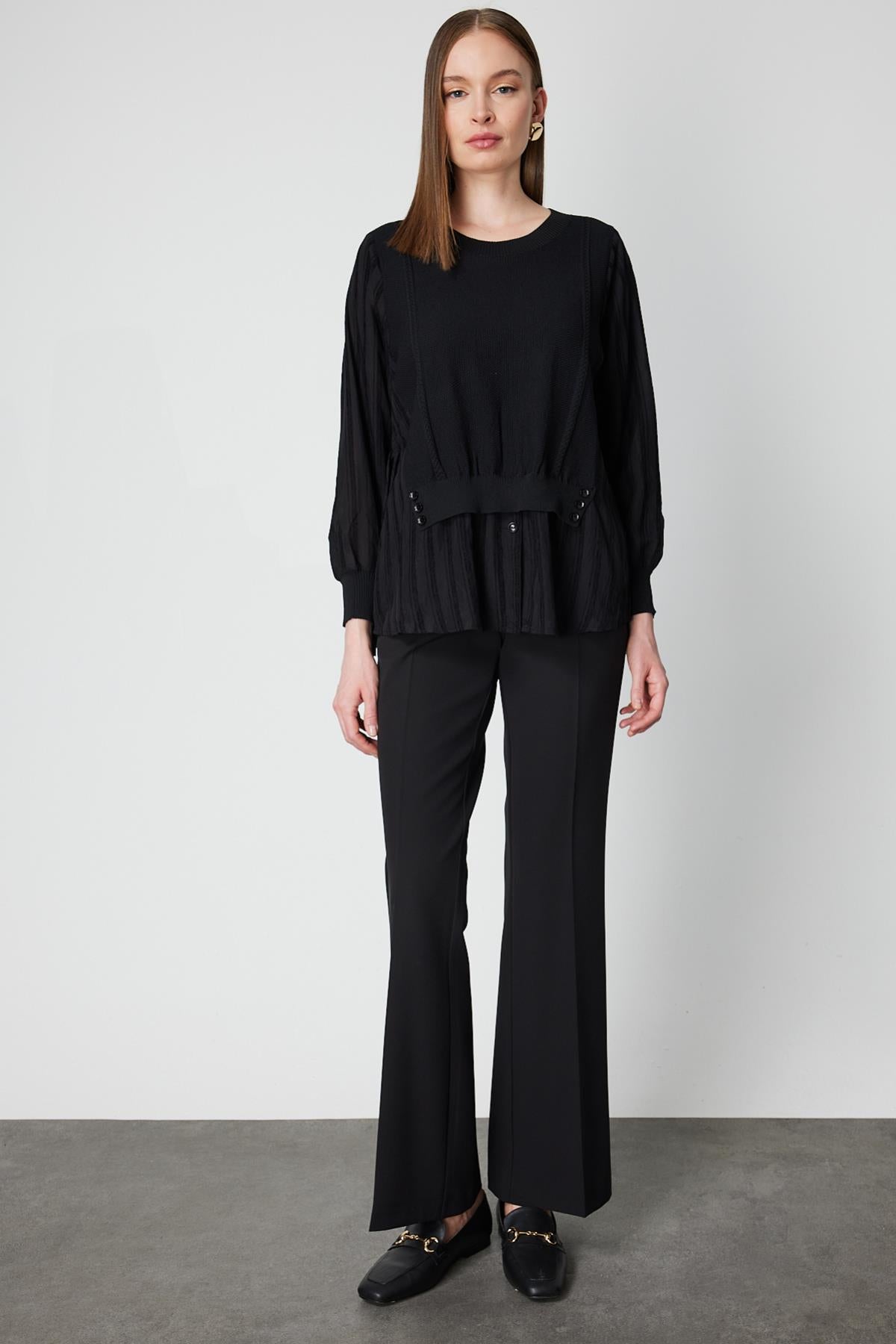 Süveter Görünümlü Düğmeli Bluz