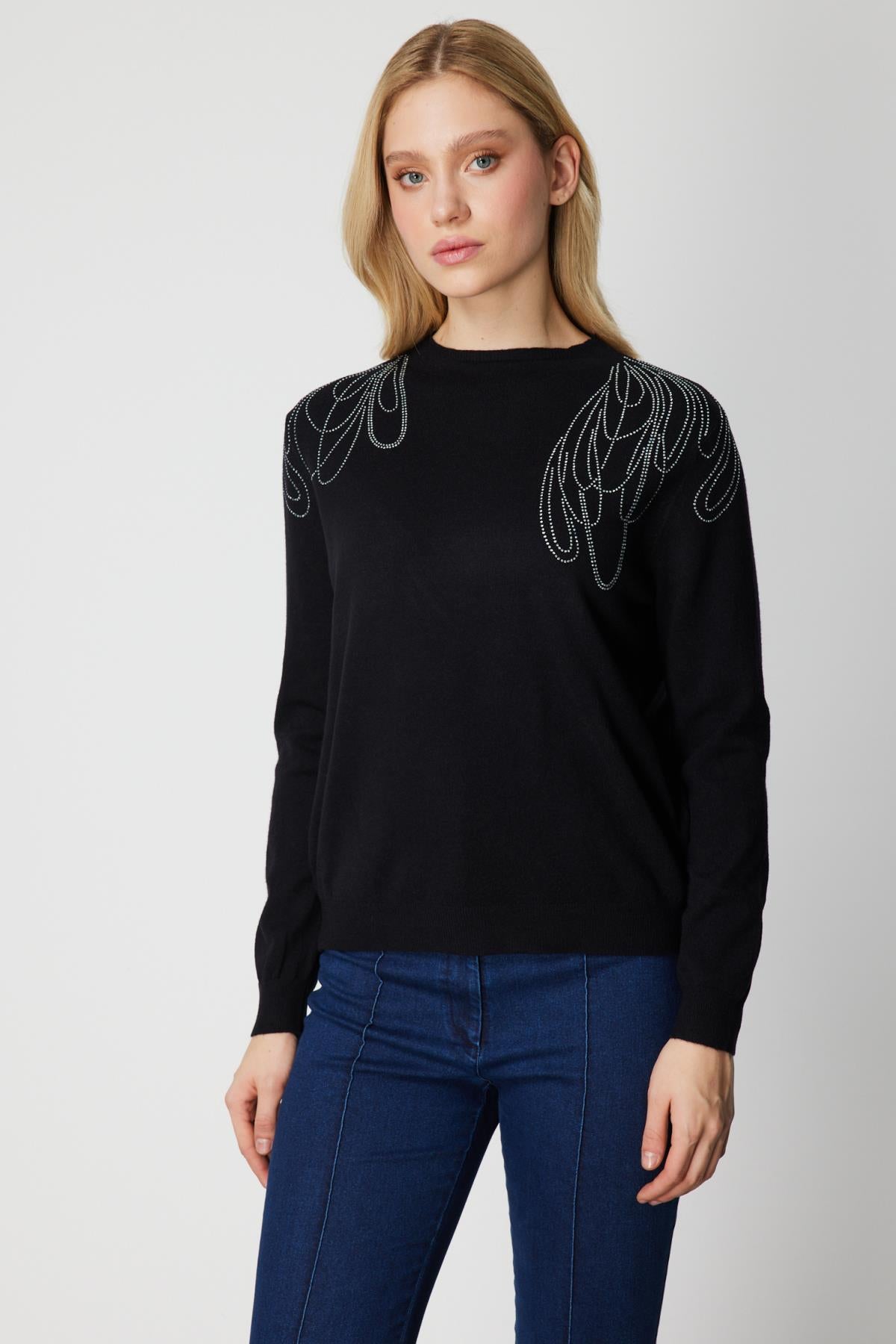 Taş İşleme Desenli Triko Kazak