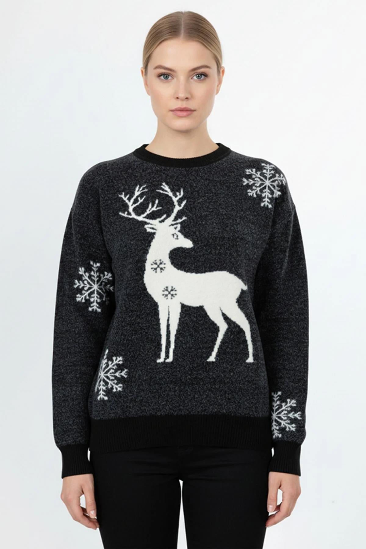 Geyik Desenli Triko Kazak