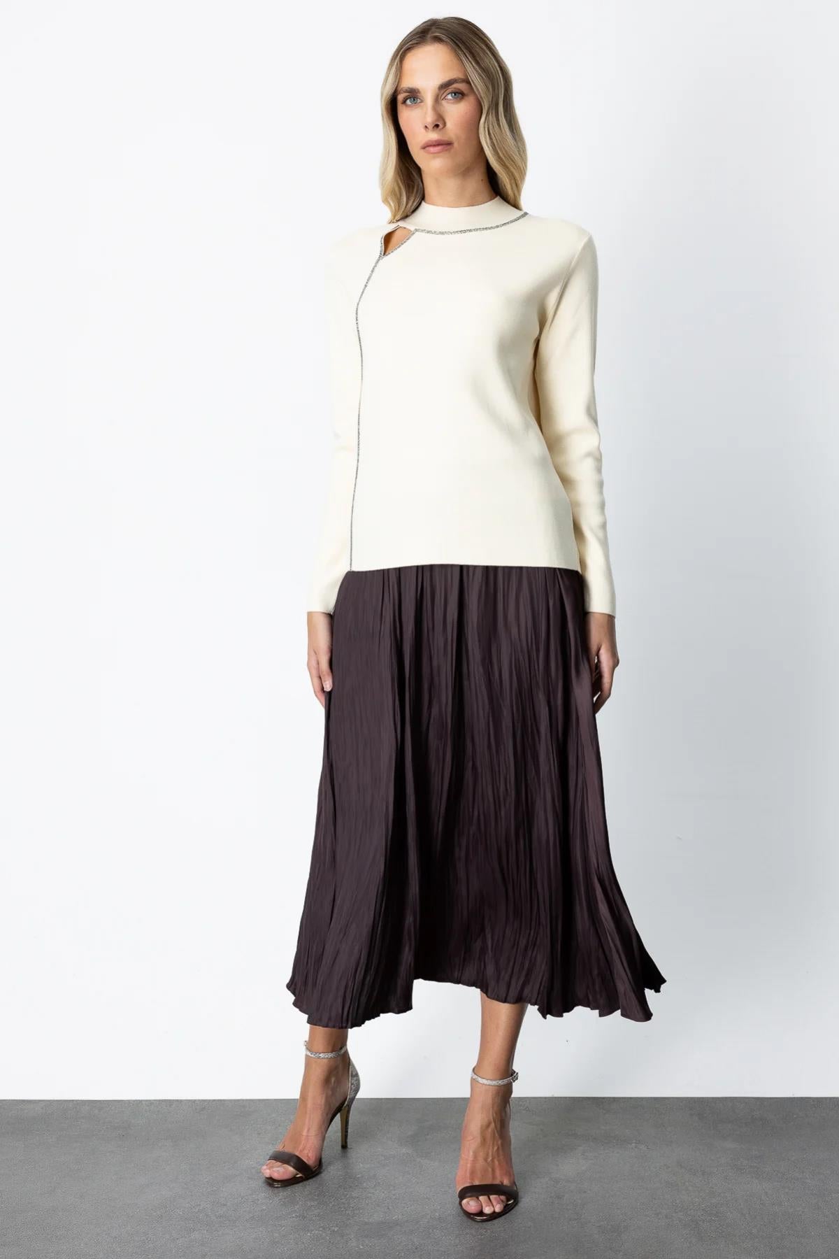 Pencere Detaylı Taşlı Kazak