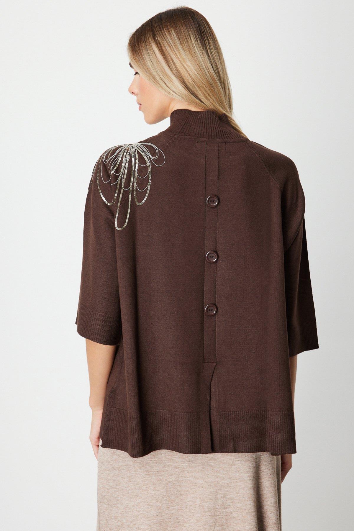 Omzu Zincir İşlemeli Yarım Kol Triko Kazak