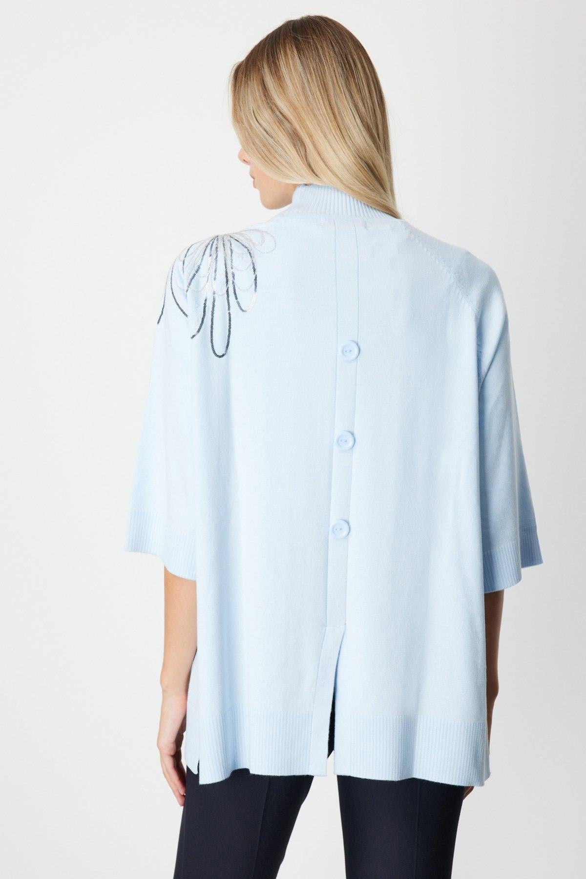 Omzu Zincir İşlemeli Yarım Kol Triko Kazak