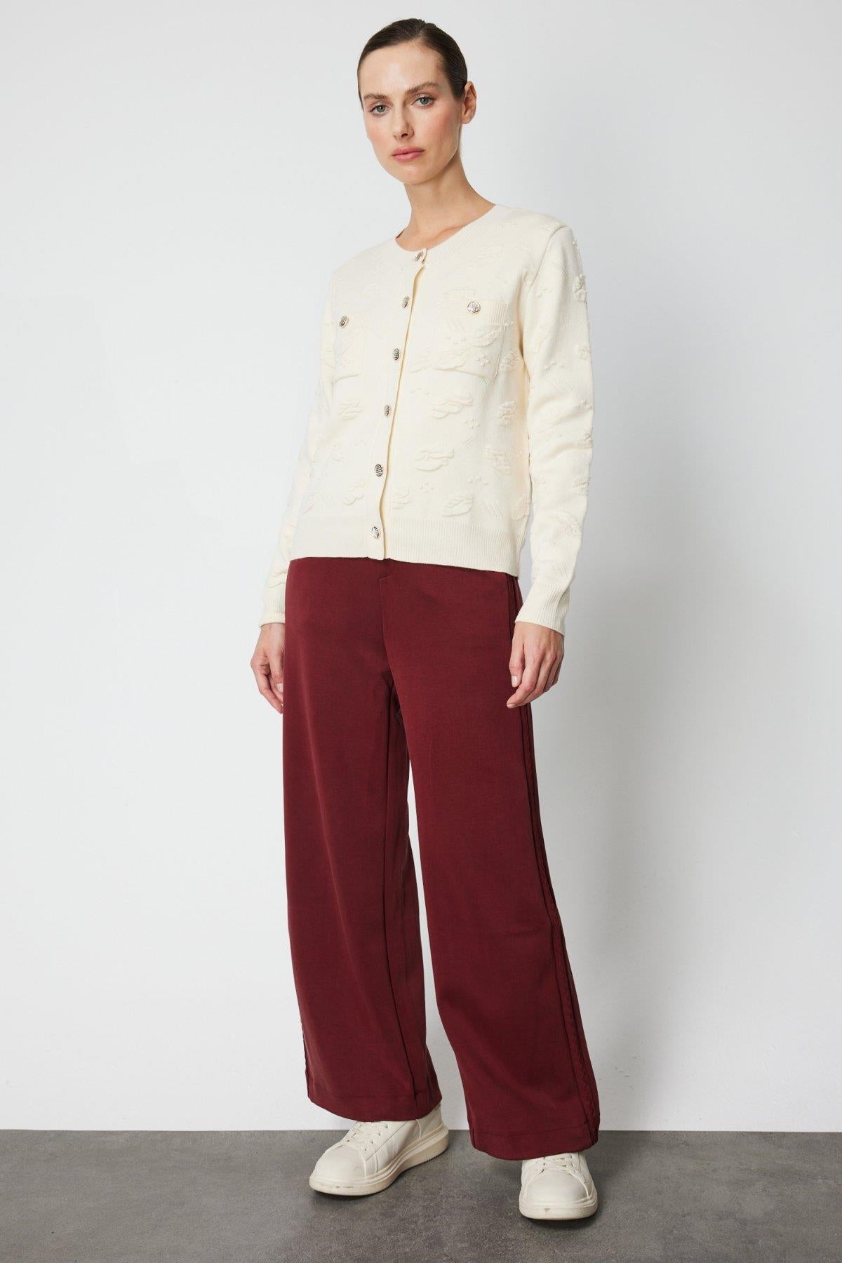 Triko Kabartma Desenli Sıfır Yaka Hırka