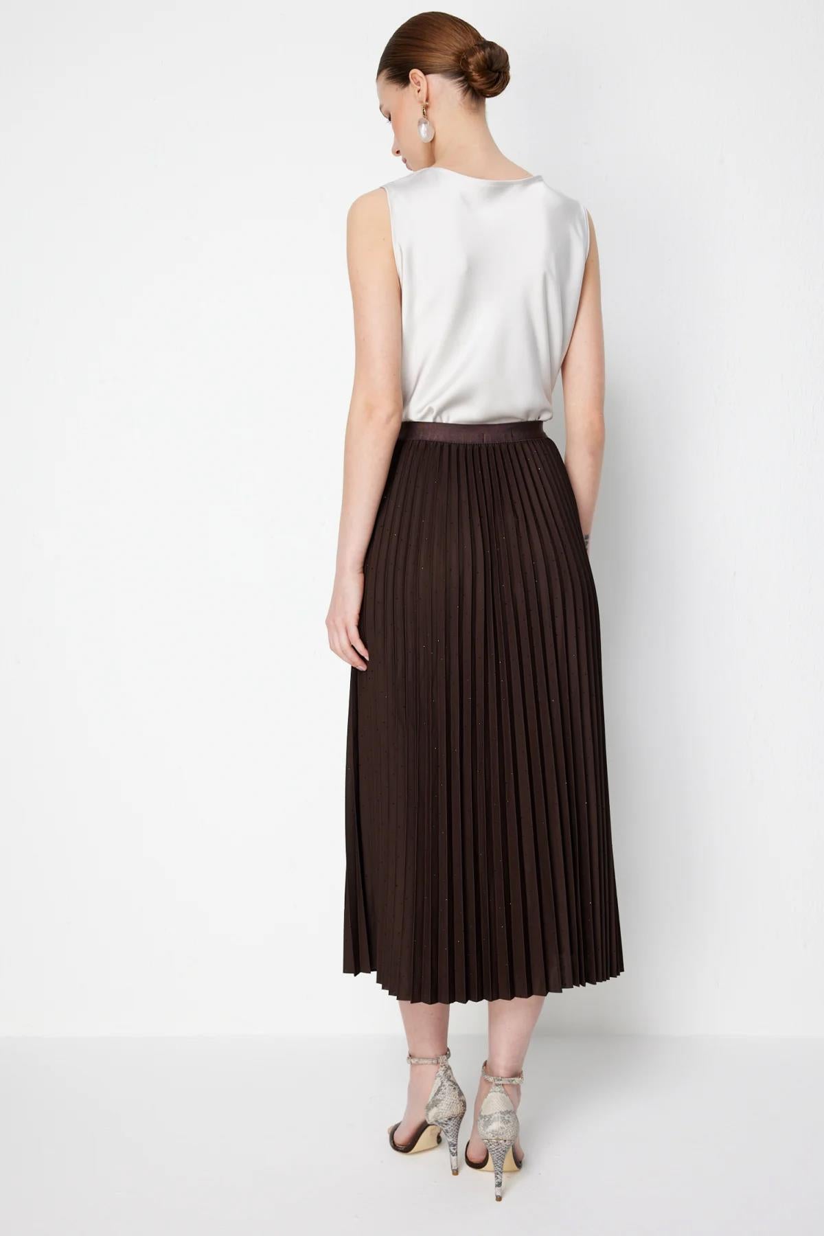 Stone Detailed Pleated Midi Skirt