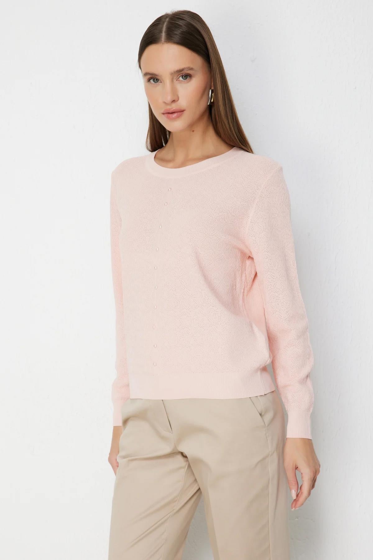 Süs Düğme Detaylı Bluz