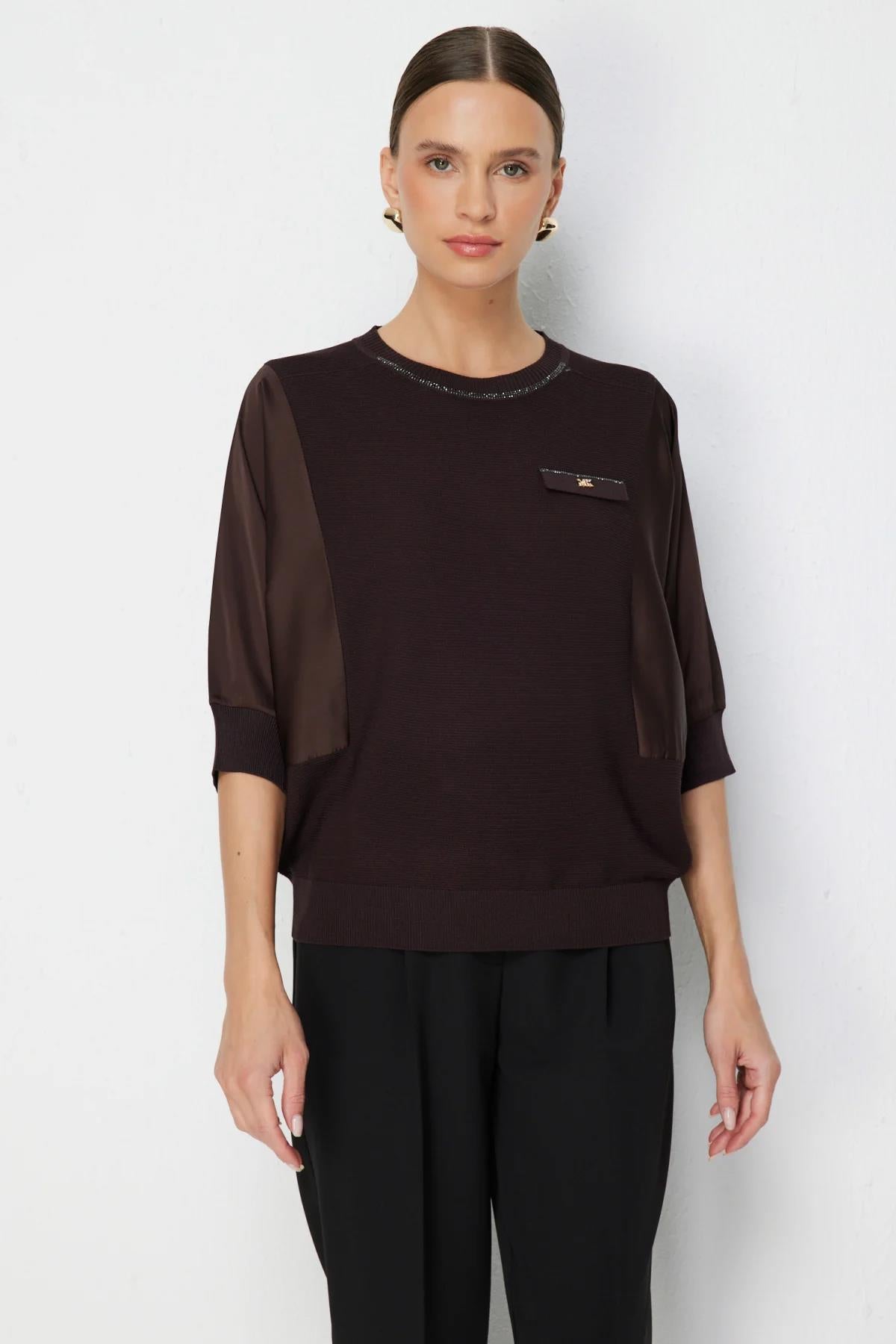 Blouse with Embellished Collar
