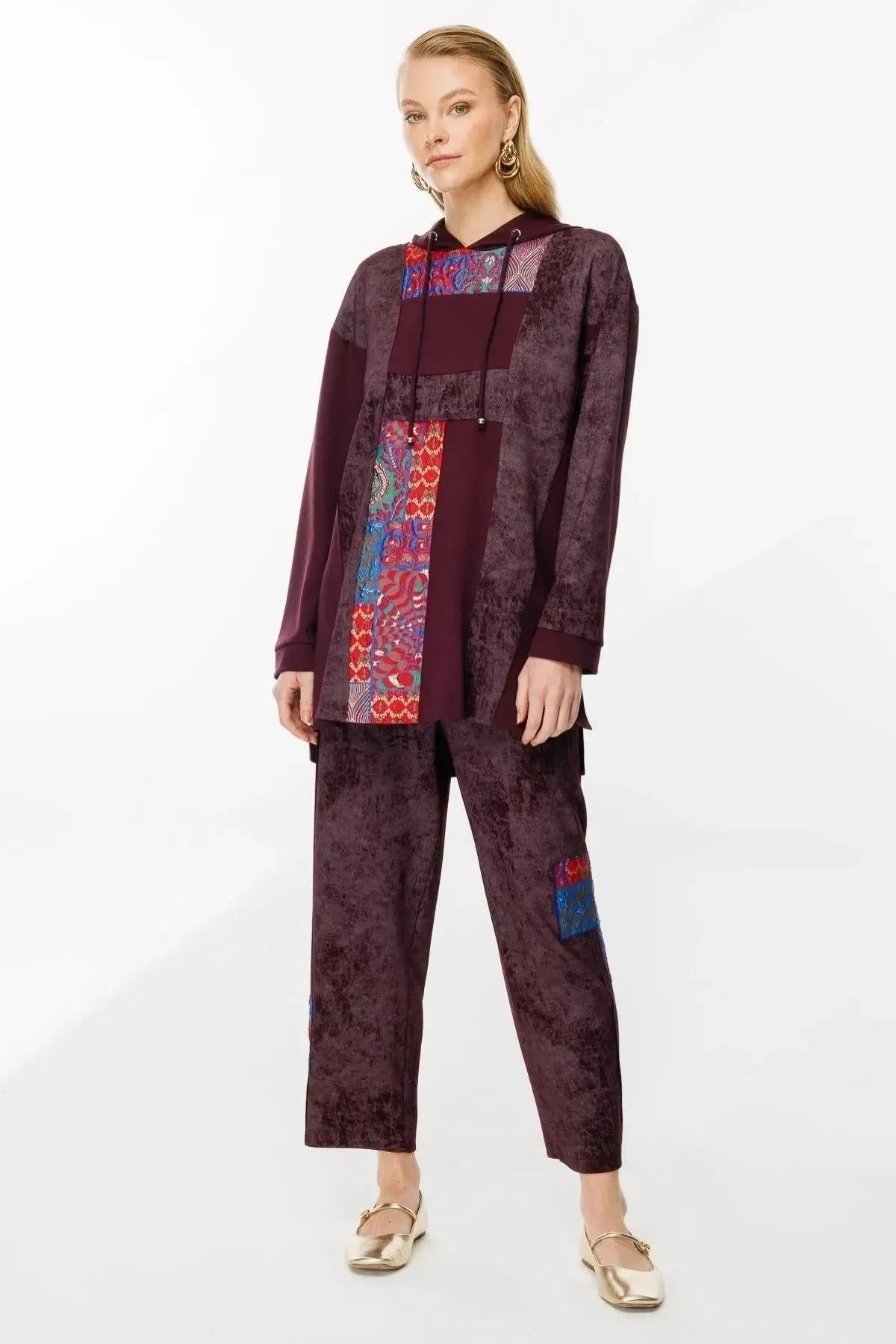 Colorful Patterned Piece Detailed Set