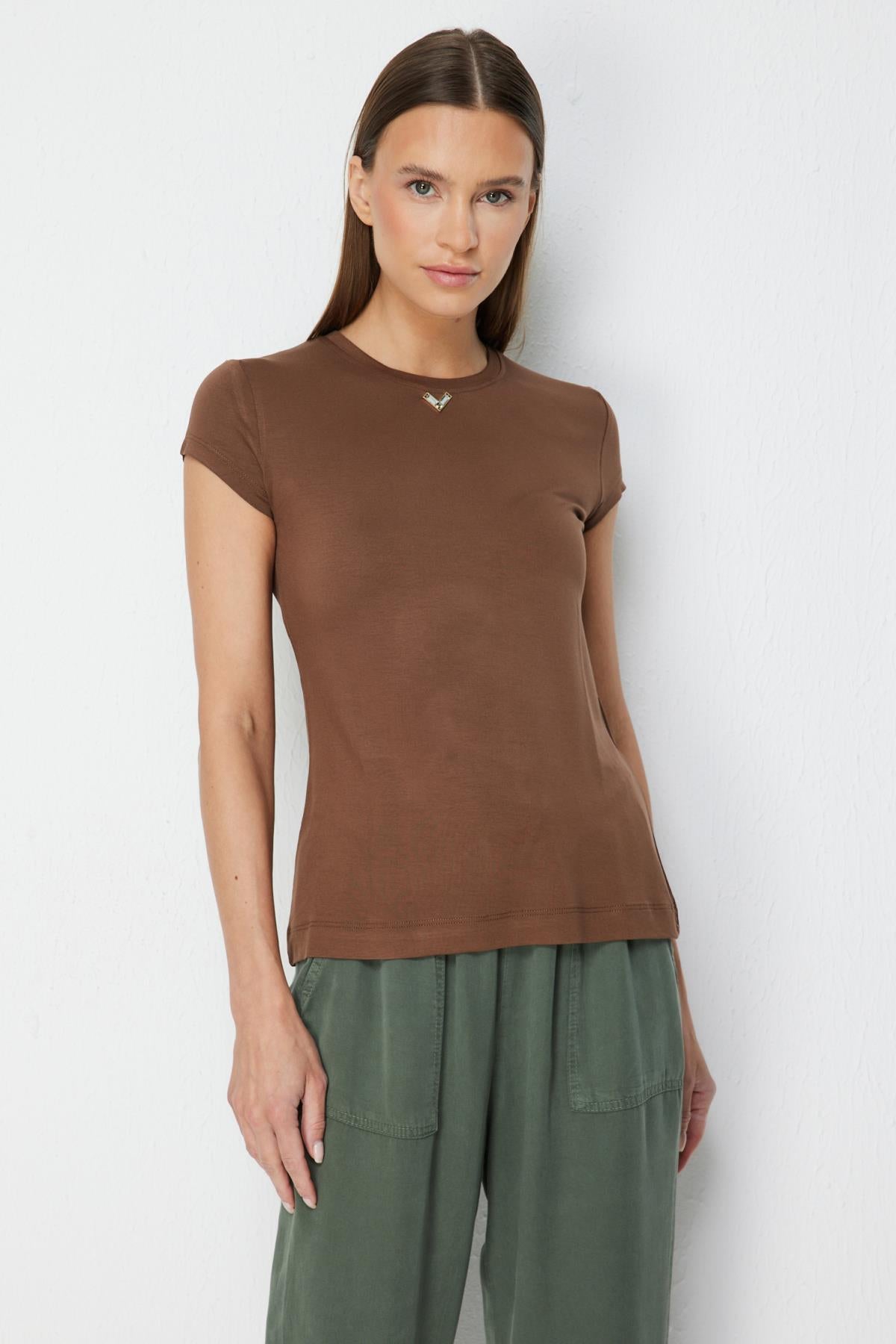 Crew Neck Short Sleeve Blouse