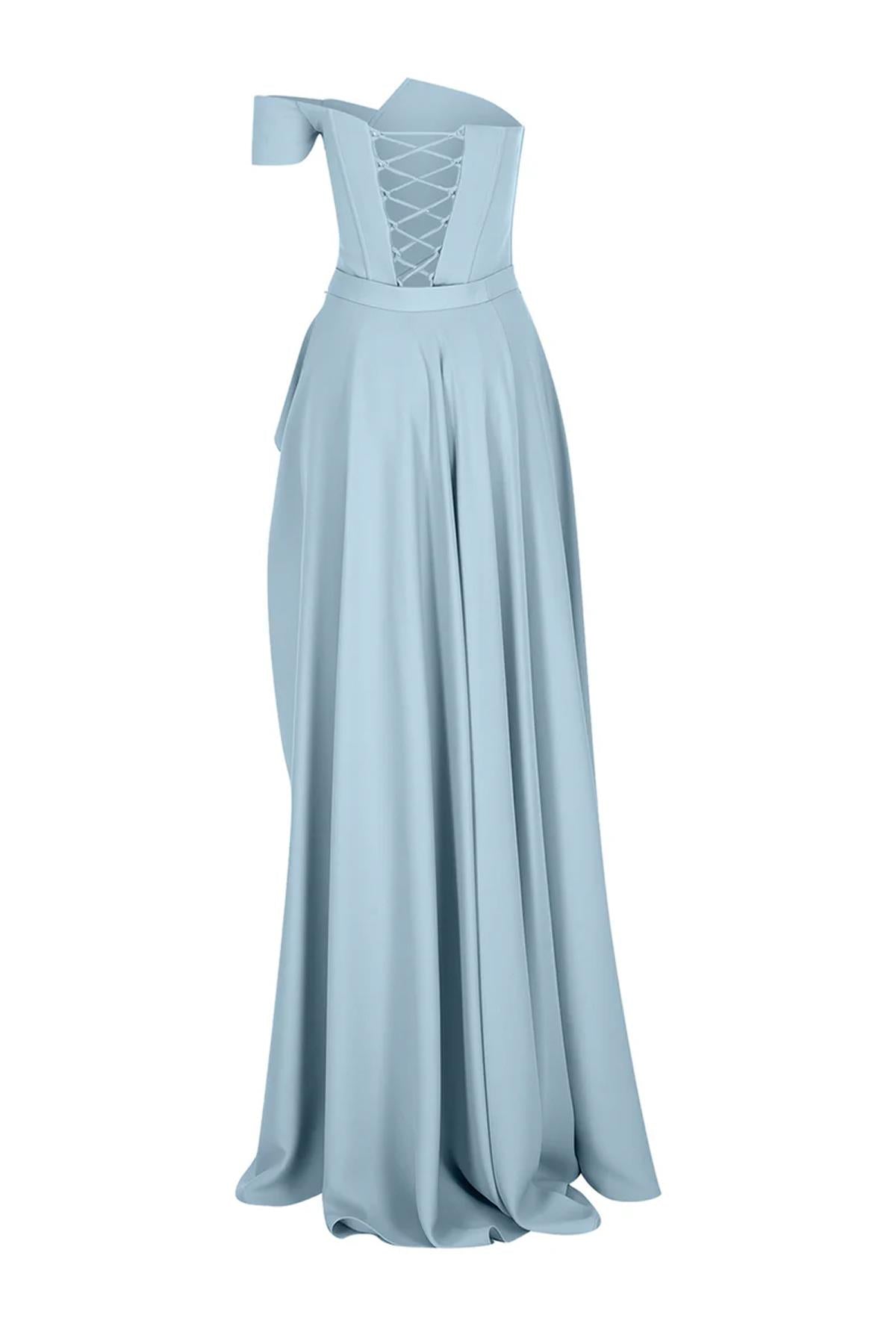 Tek Omuz Yırtmaçlı Uzun Abiye Elbise