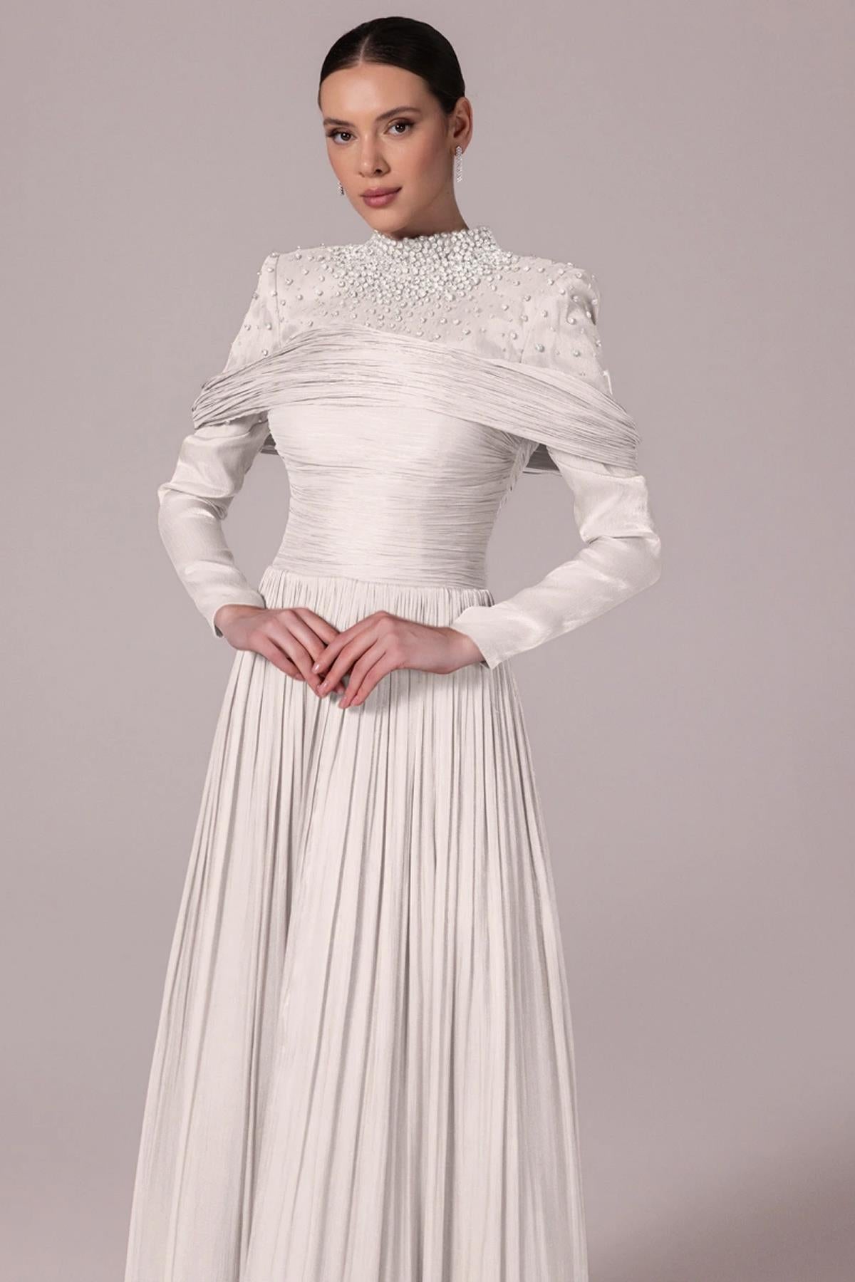 Pleated Puffy Hijab Evening Dress with Stone Embroidered Collar